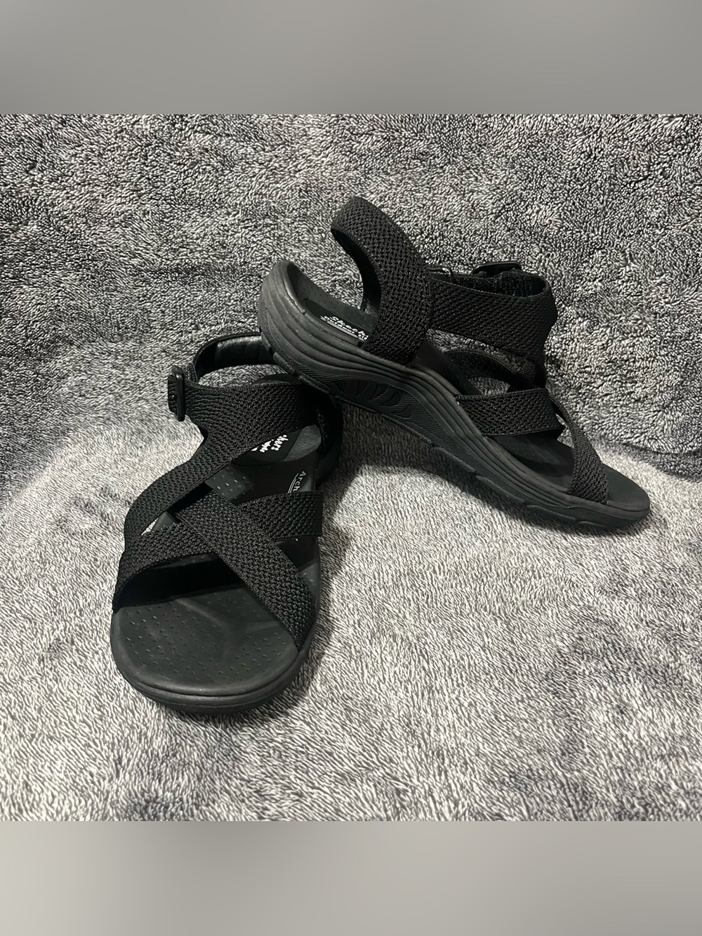 Skechers Outdoor Lifestyle Black Cross Strap Sandals Women's Size 6.5